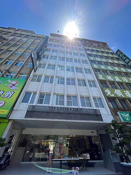 LINE_ALBUM_都會商旅_220909_0.jpg