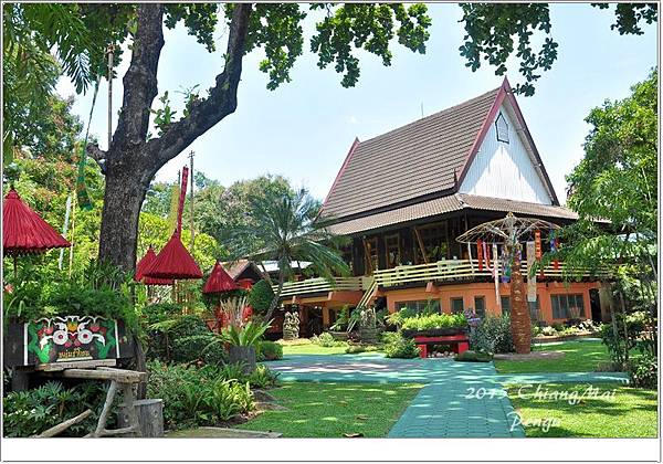 DSC_0595.JPG DSC_0595.JPG