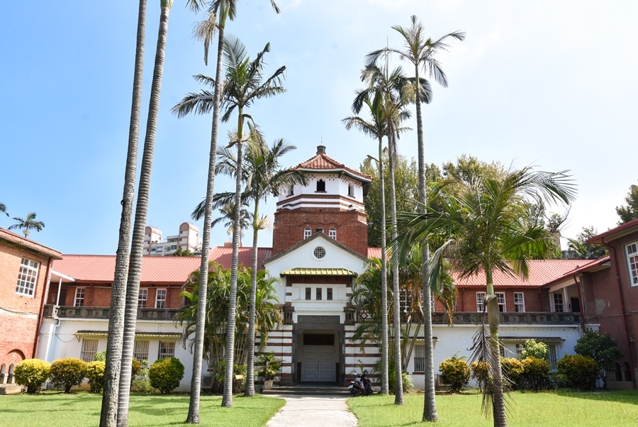 新北市私立淡江高級中學