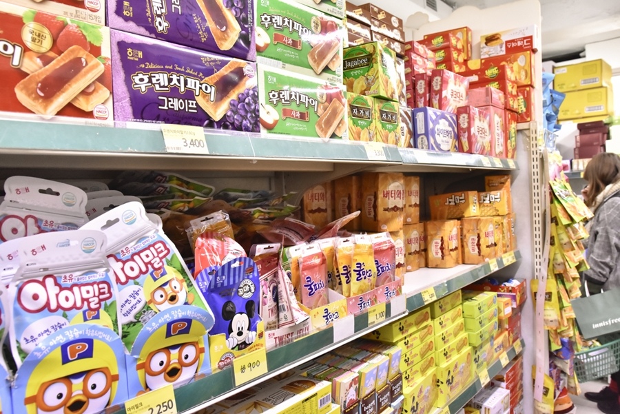 明洞哈莫尼超市 明洞哈莫尼超市