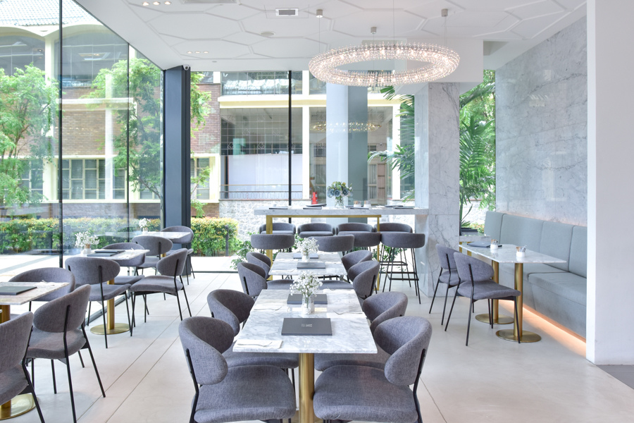 Lady M-14.jpg Lady M-14.jpg