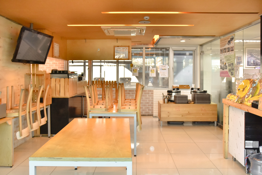通仁市場便當Cafe