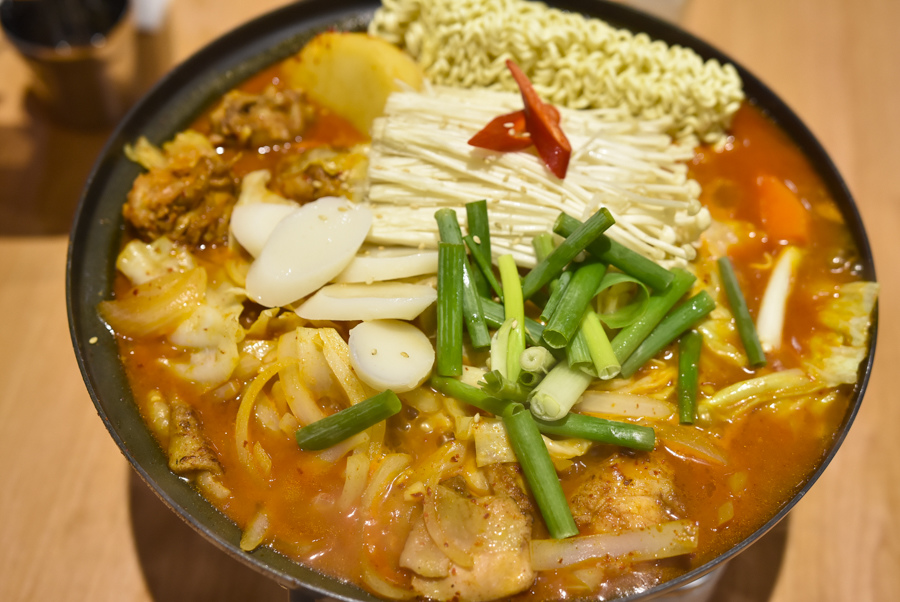 Taebak 醬燒雞 