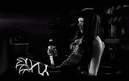 sin-city-2-a-dame-to-kill-for-teaser-trailer-jessica-alba