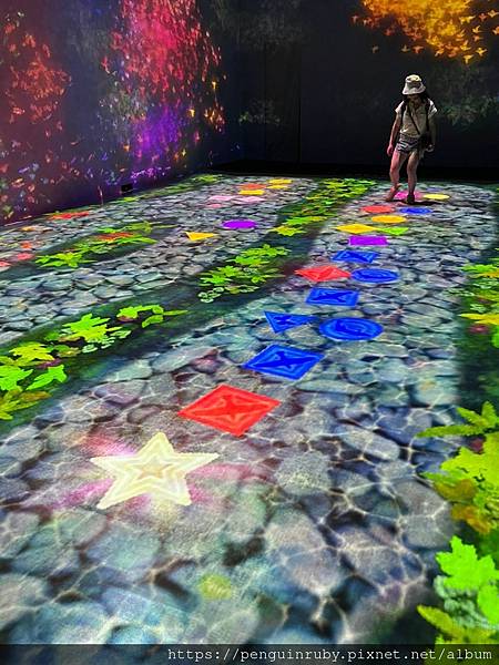 LINE_ALBUM_2022 teamlab_220909 LINE_ALBUM_2022 teamlab_220909