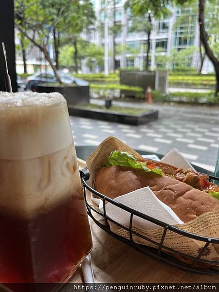 S__81190918 S__81190918