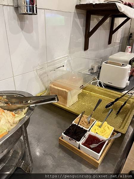 S__82780172 S__82780172