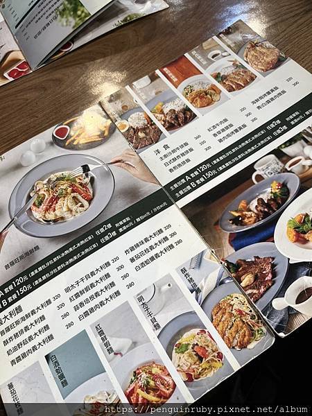 S__83066902 S__83066902