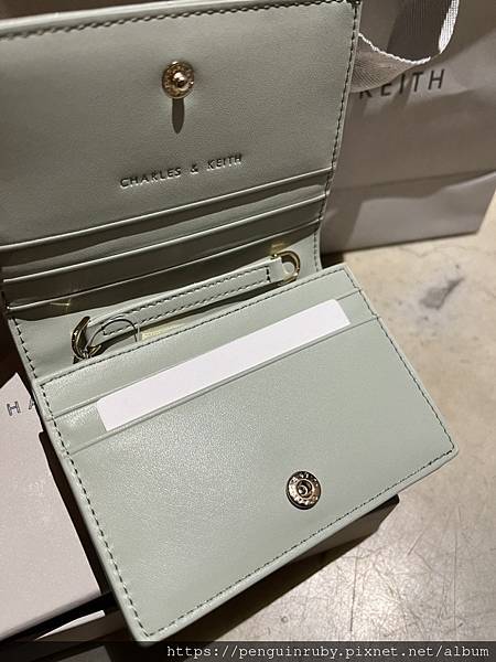 S__85000196 S__85000196