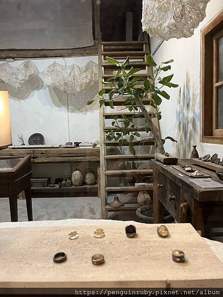 S__85311504 S__85311504