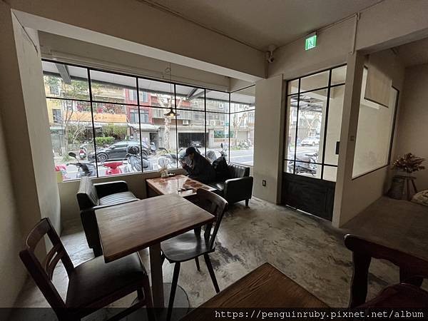 S__85975071 S__85975071