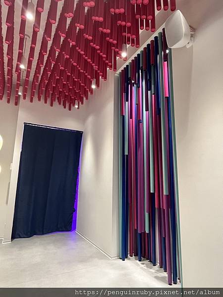 【匈牙利Hungary】 熱門網美拍照景點新指標!IKONO 【匈牙利Hungary】 熱門網美拍照景點新指標!IKONO