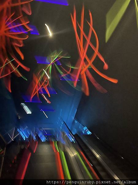 【匈牙利Hungary】 熱門網美拍照景點新指標!IKONO 【匈牙利Hungary】 熱門網美拍照景點新指標!IKONO