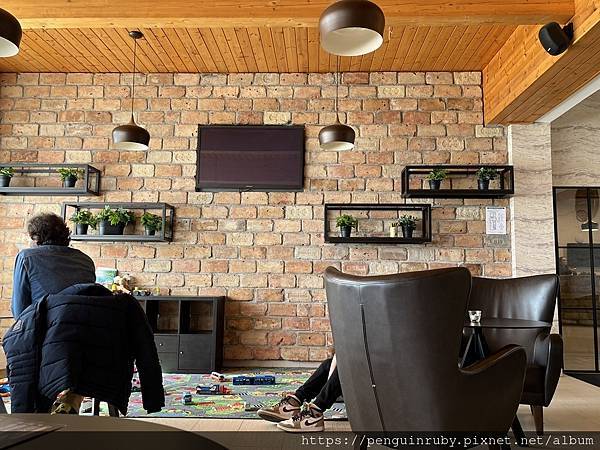 斯洛伐克slovakia布拉提斯拉瓦周遭城鎮餐廳推薦Reš 斯洛伐克slovakia布拉提斯拉瓦周遭城鎮餐廳推薦Reš