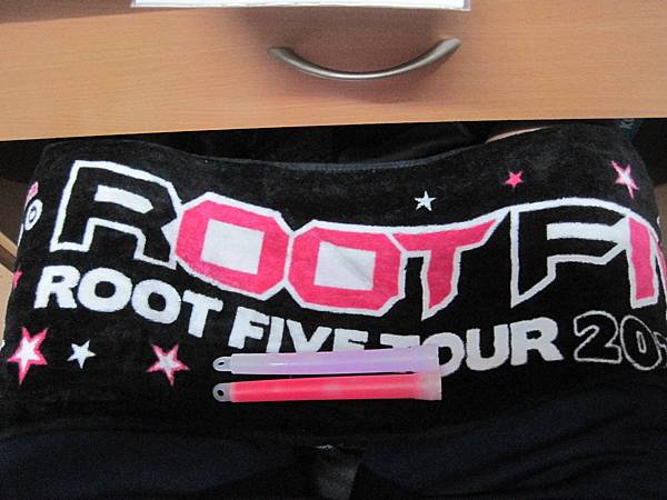 11/30 ROOT FIVE √5 2013ASIA LIVE side in Taiwan (6)