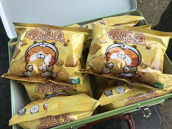 白爛貓餅乾_190801_0030.jpg 白爛貓餅乾_190801_0030.jpg