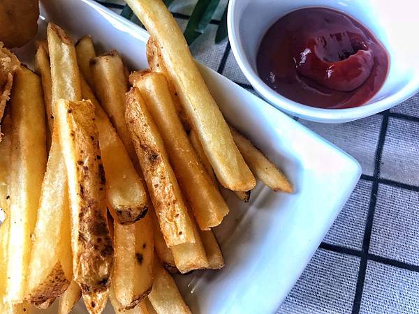 惡魔島世界炸雞_191003_0006.jpg 惡魔島世界炸雞_191003_0006.jpg