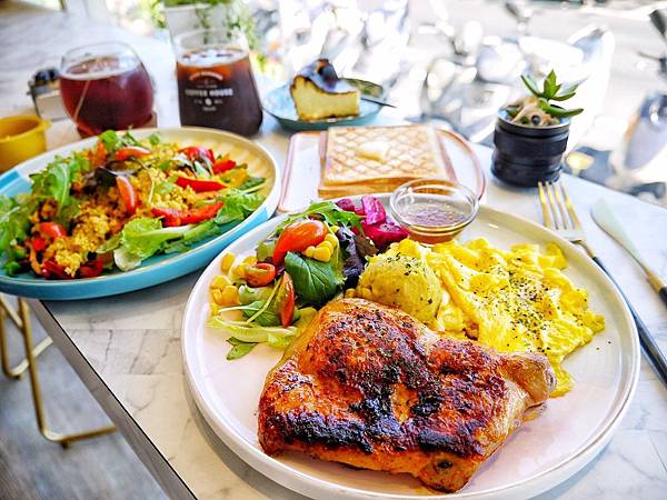 Cat I cake_191202_0005.jpg