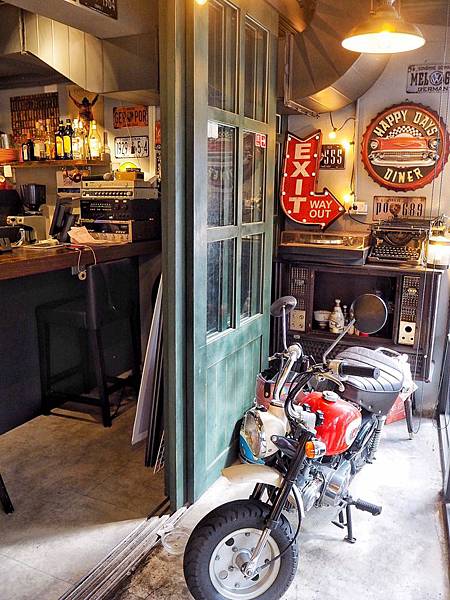 PATIO46_200106_0055.jpg PATIO46_200106_0055.jpg