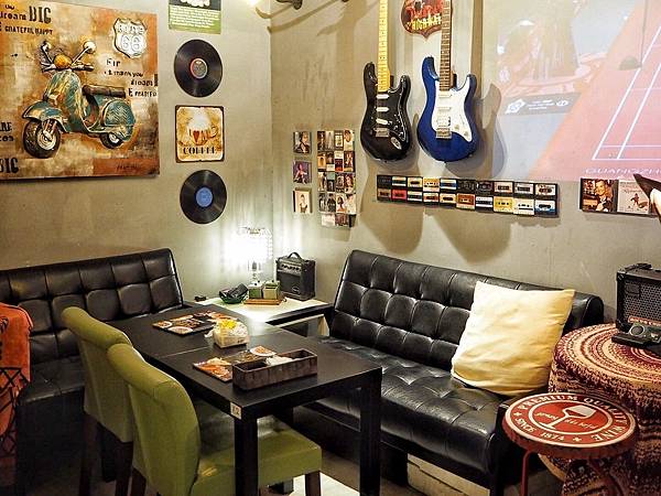 PATIO46_200106_0048.jpg PATIO46_200106_0048.jpg