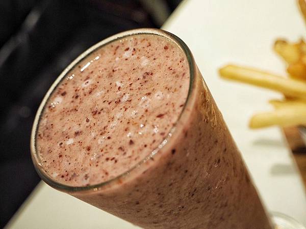 PATIO46_200106_0006.jpg PATIO46_200106_0006.jpg