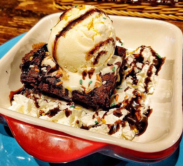 PATIO46_200106_0004.jpg PATIO46_200106_0004.jpg