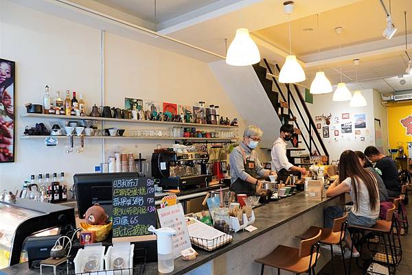 熊喝咖啡007.jpg 熊喝咖啡007.jpg