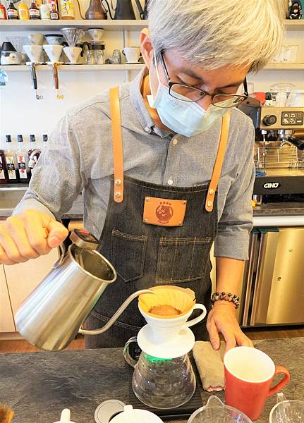 熊喝咖啡016.jpg 熊喝咖啡016.jpg