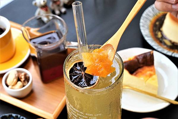 熊喝咖啡039.jpg 熊喝咖啡039.jpg