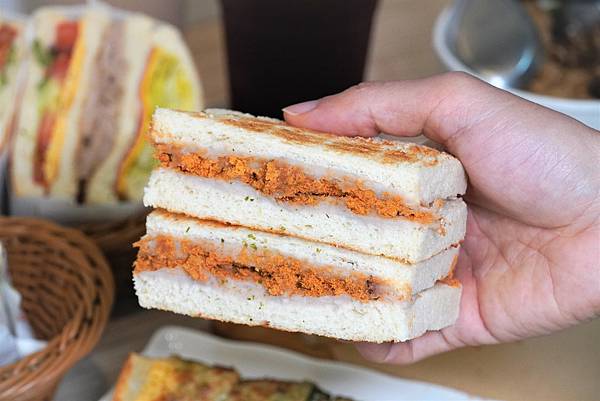 珍品居032.jpg 珍品居032.jpg