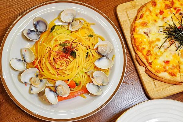 LINE_ALBUM_樂義食大墩店_220111_10.jpg LINE_ALBUM_樂義食大墩店_220111_10.jpg