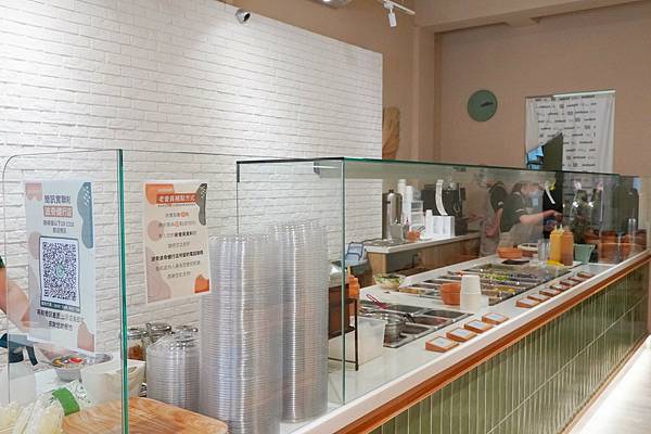 LINE_ALBUM_Poke poke健行店_220219_35.jpg LINE_ALBUM_Poke poke健行店_220219_35.jpg