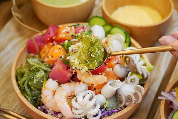 LINE_ALBUM_Poke poke健行店_220219_15.jpg LINE_ALBUM_Poke poke健行店_220219_15.jpg