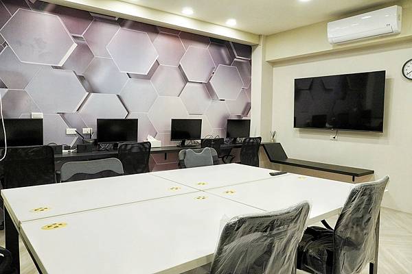 LINE_ALBUM_嘻憩所聚會空間_220224_19.jpg LINE_ALBUM_嘻憩所聚會空間_220224_19.jpg