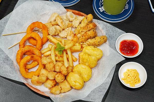 LINE_ALBUM_嘻憩所聚會空間_220224_40.jpg LINE_ALBUM_嘻憩所聚會空間_220224_40.jpg