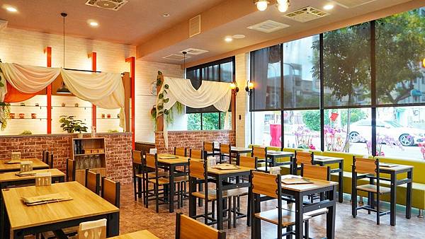 LINE_ALBUM_One More泰_220604_49.jpg LINE_ALBUM_One More泰_220604_49.jpg