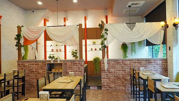 LINE_ALBUM_One More泰_220604_46.jpg LINE_ALBUM_One More泰_220604_46.jpg