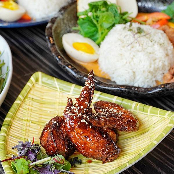 LINE_ALBUM_One More泰_220604_10.jpg LINE_ALBUM_One More泰_220604_10.jpg