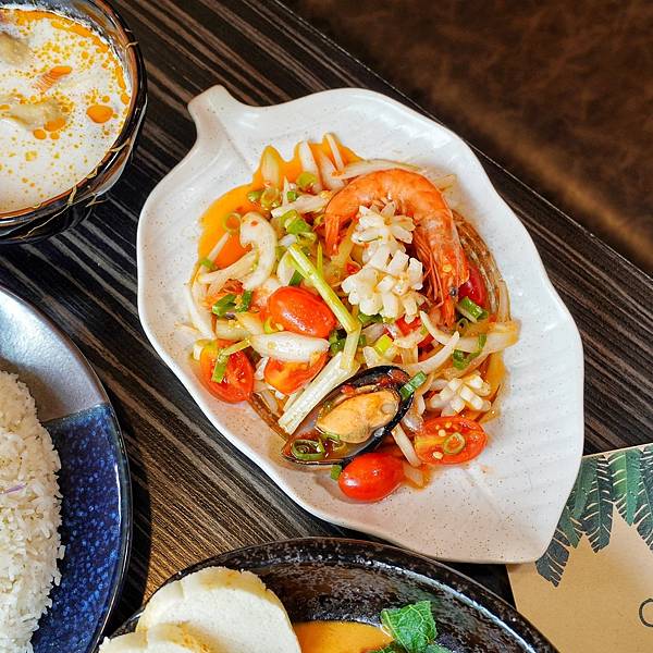 LINE_ALBUM_One More泰_220604_16.jpg LINE_ALBUM_One More泰_220604_16.jpg