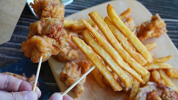 LINE_ALBUM_搞什麼灰雞益民店_221006_17.jpg LINE_ALBUM_搞什麼灰雞益民店_221006_17.jpg