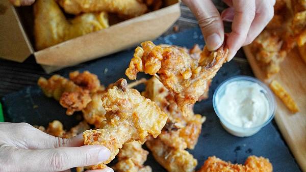 LINE_ALBUM_搞什麼灰雞益民店_221006_4.jpg LINE_ALBUM_搞什麼灰雞益民店_221006_4.jpg