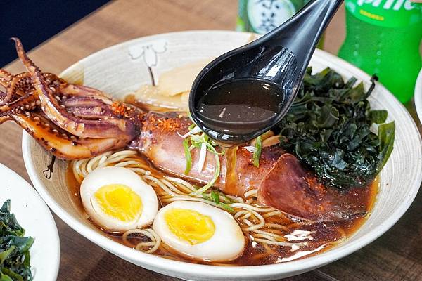 LINE_ALBUM_兆曜拉麵 丼飯_221029_26.jpg