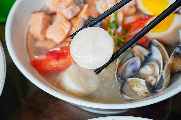 LINE_ALBUM_兆曜拉麵 丼飯_221029_2.jpg