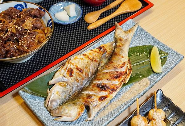 LINE_ALBUM_一鰻_221112_26.jpg LINE_ALBUM_一鰻_221112_26.jpg