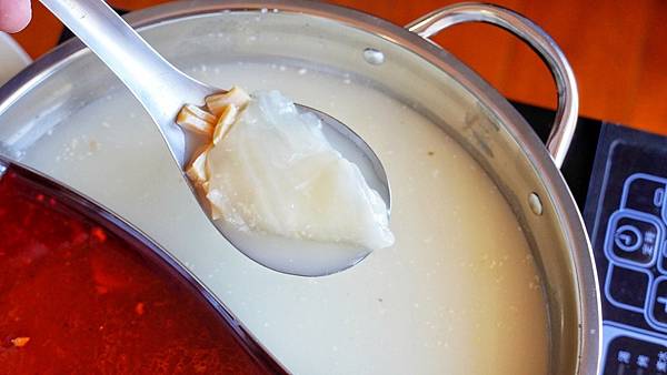 LINE_ALBUM_漢來美食火鍋湯底 二傻夫婦_230212_8.jpg LINE_ALBUM_漢來美食火鍋湯底 二傻夫婦_230212_8.jpg
