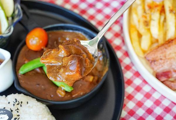 LINE_ALBUM_FOMO Brunch 二傻夫婦_230220_18.jpg LINE_ALBUM_FOMO Brunch 二傻夫婦_230220_18.jpg