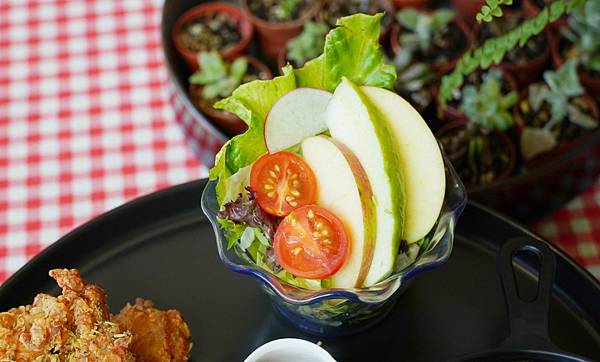 LINE_ALBUM_FOMO Brunch 二傻夫婦_230220_20.jpg LINE_ALBUM_FOMO Brunch 二傻夫婦_230220_20.jpg