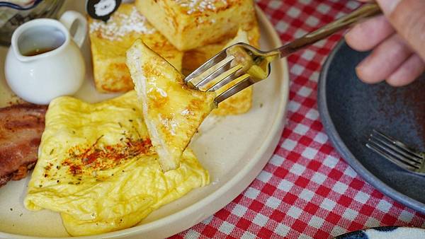 LINE_ALBUM_FOMO Brunch 二傻夫婦_230220_11.jpg LINE_ALBUM_FOMO Brunch 二傻夫婦_230220_11.jpg