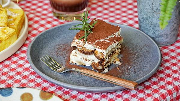 LINE_ALBUM_FOMO Brunch 二傻夫婦_230220_5.jpg LINE_ALBUM_FOMO Brunch 二傻夫婦_230220_5.jpg