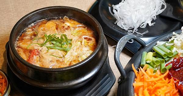 LINE_ALBUM_首爾韓鍋_230612_2.jpg LINE_ALBUM_首爾韓鍋_230612_2.jpg